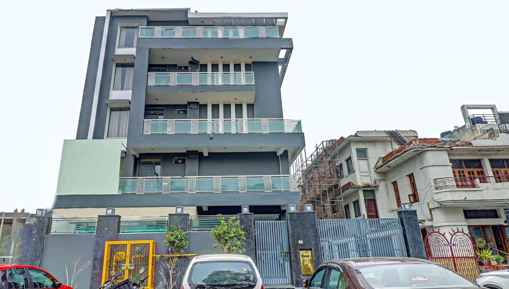 Townhouse Sector 30 Near Botanic Garden Of Indian Republic Hotel Noida Exterior photo